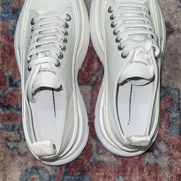 ‼️$750 MCQUEEN SNEAKERS‼️NEW‼️ - Picture 7 of 8